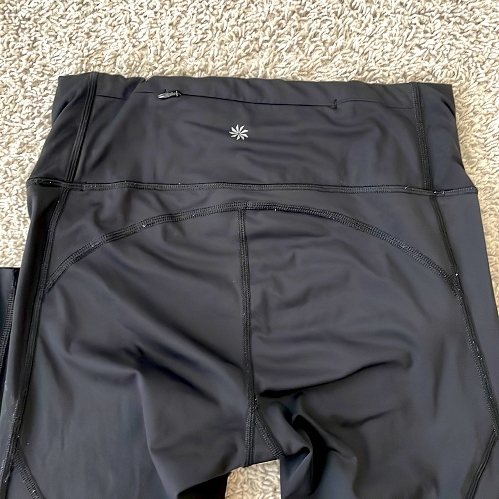 Athleta Challenge 7/8 Tight Leggings Size Small Black